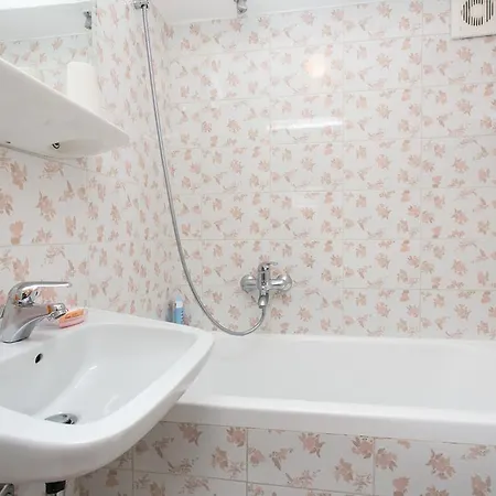 Antonikola Apartment